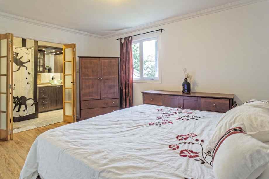 4990 Rue Quevillon - Photo 3 of 8