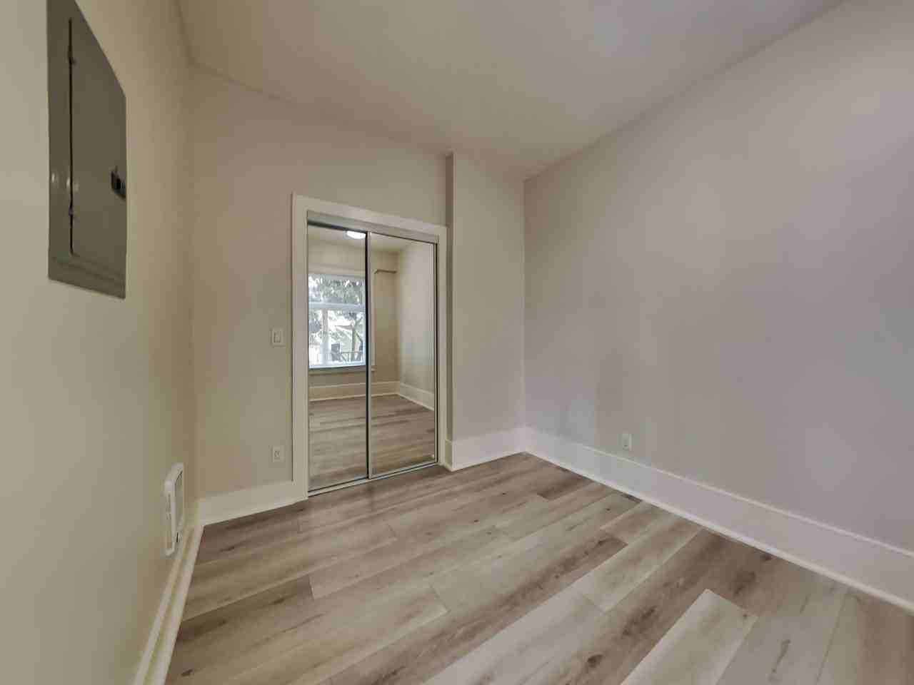 1060 Bush St. - Photo 7 of 28