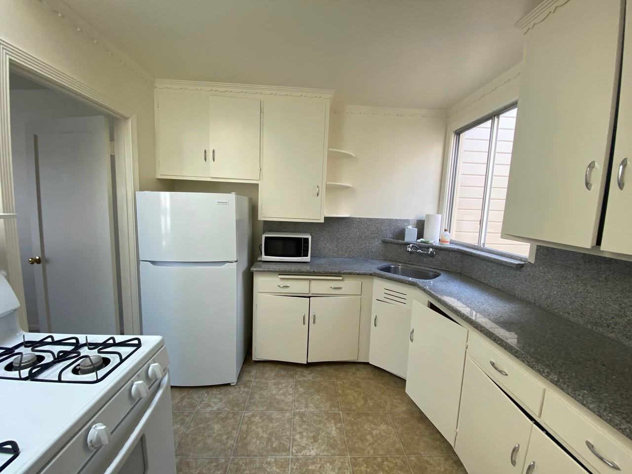 529 Taraval Street - Photo 3 of 14