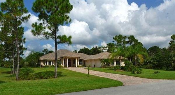 102 Chambord Terrace #102 - Photo 3 of 6