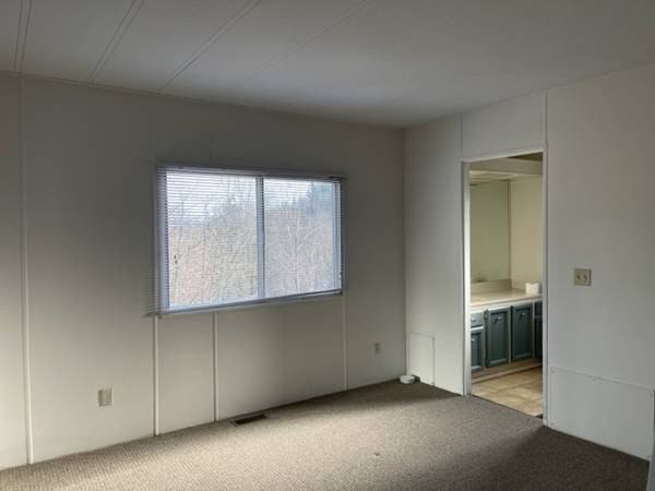 33572 Richards - Photo 2 of 44