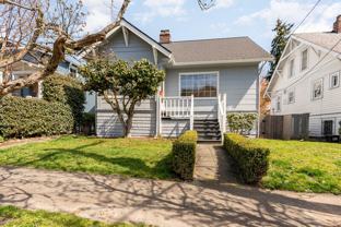 4814 36th Ave Ne - Photo 1 of 1