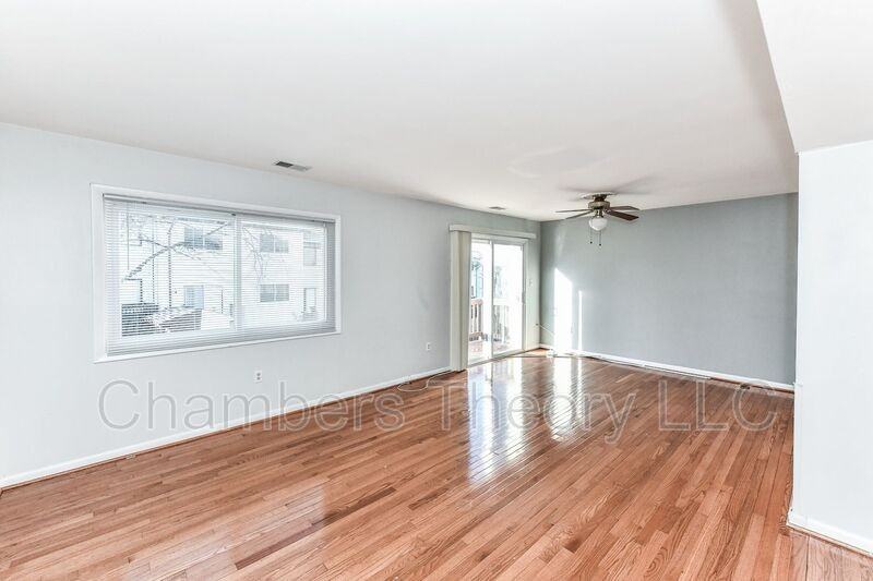 8088 Edinburgh Dr - Photo 7 of 41