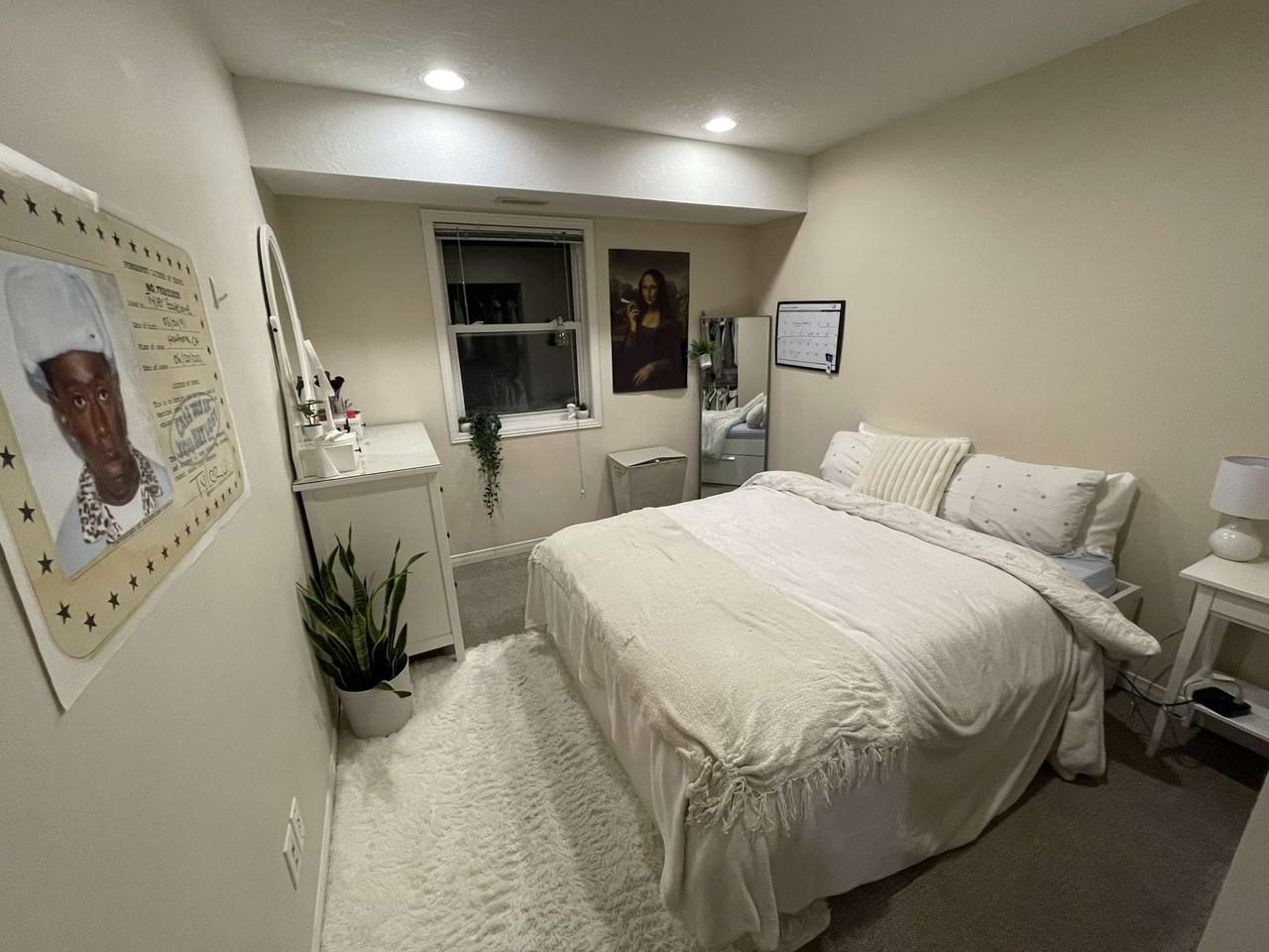 100 University Avenue West - Photo 2 of 9