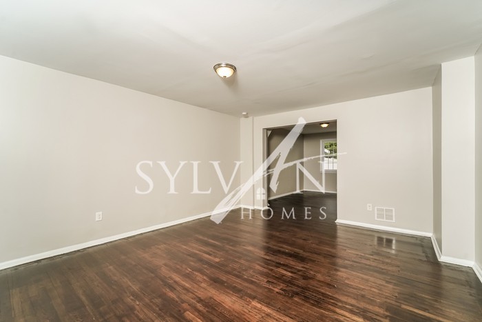 5719 Van Dyke Rd - Photo 3 of 16