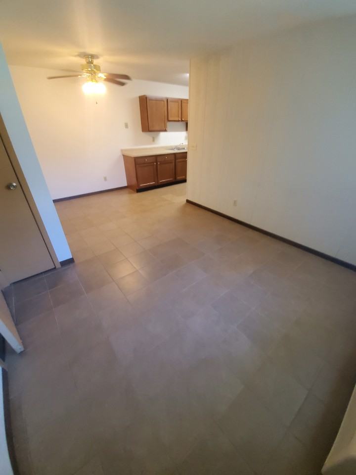 1709 La Crescent St #118 - Photo 2 of 13