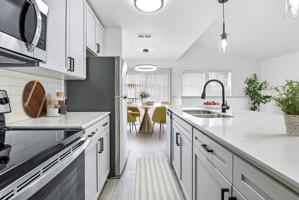 featured image of 2523 Ohio Dr