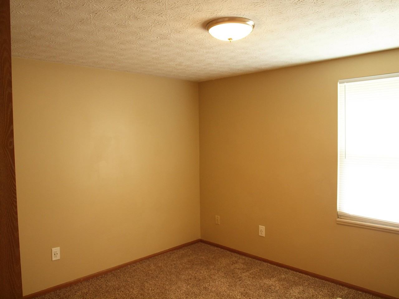 4984 Trafalgar St Sw #1 - Photo 6 of 11