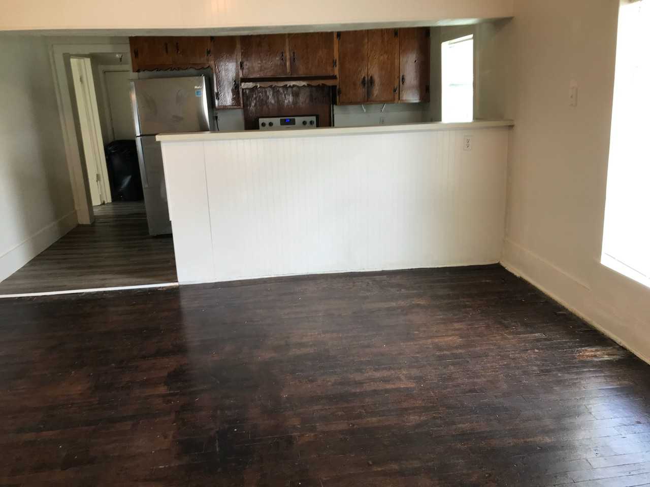 201 S Main St #1 - Photo 3 of 11