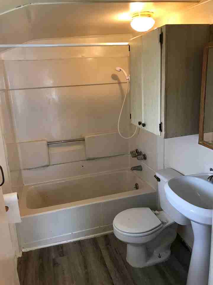 201 S Main St #1 - Photo 6 of 11