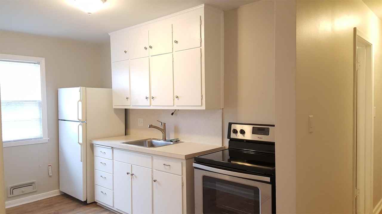 1114 10th Avenue Northwest - Photo 4 of 12