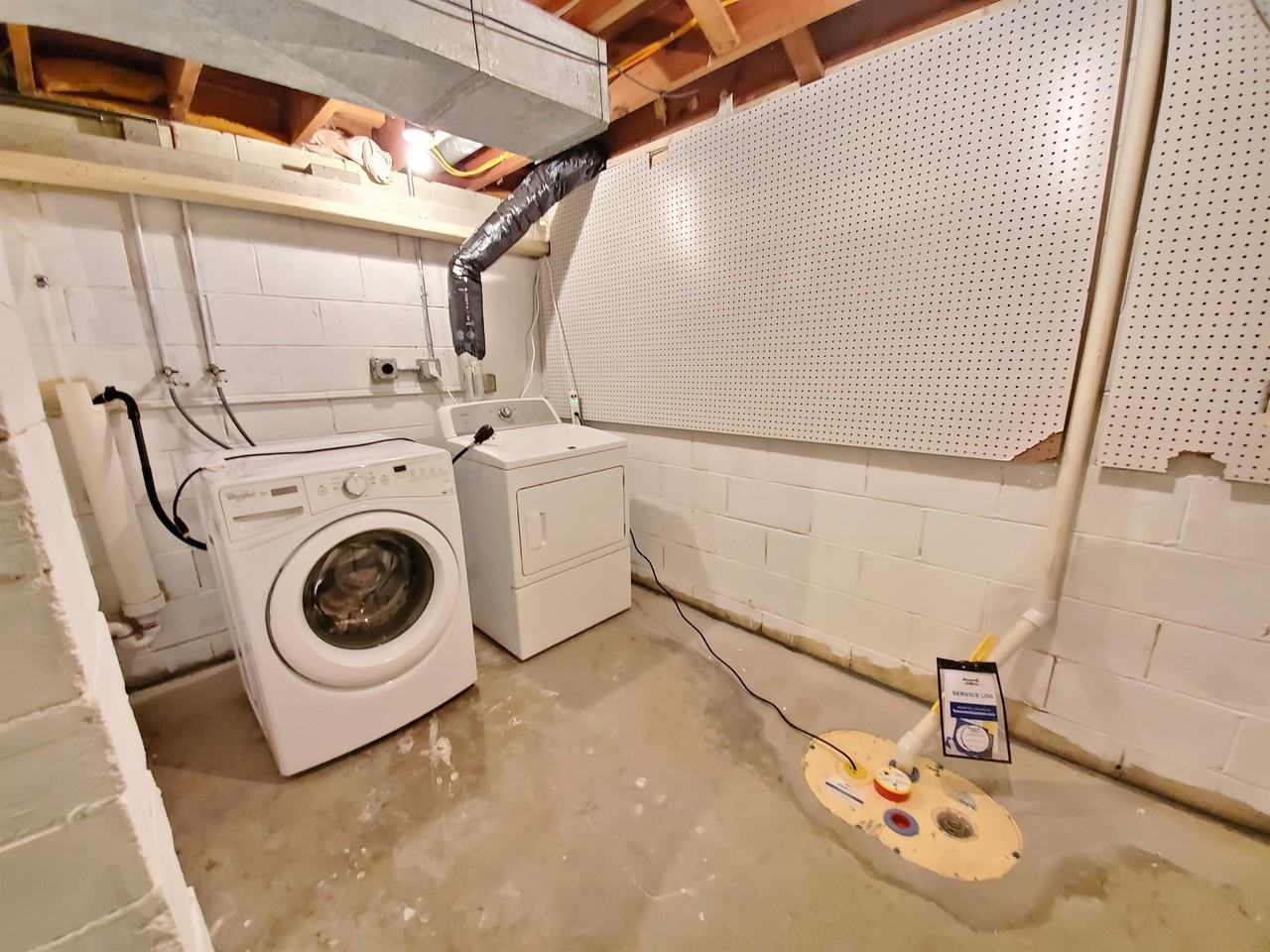 1501 10th St Ne #1 - Photo 2 of 25