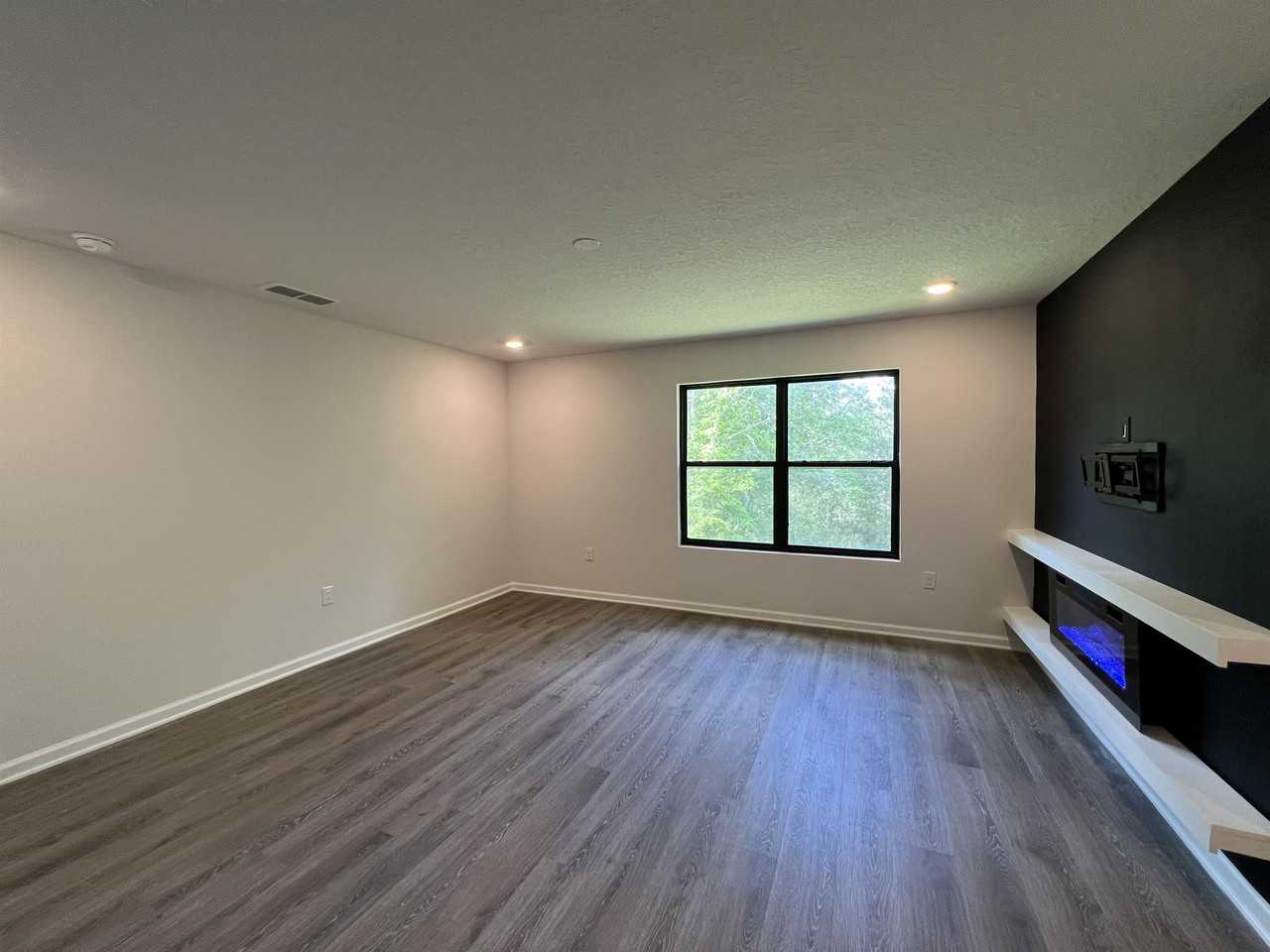 3242 Chappelwood Dr #165 - Photo 6 of 17