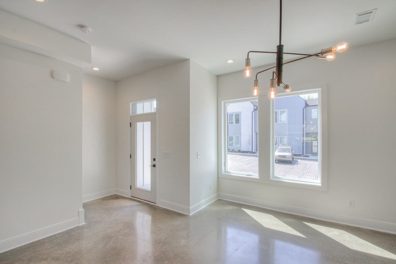 1540 Yarra St #1 - Photo 2 of 50