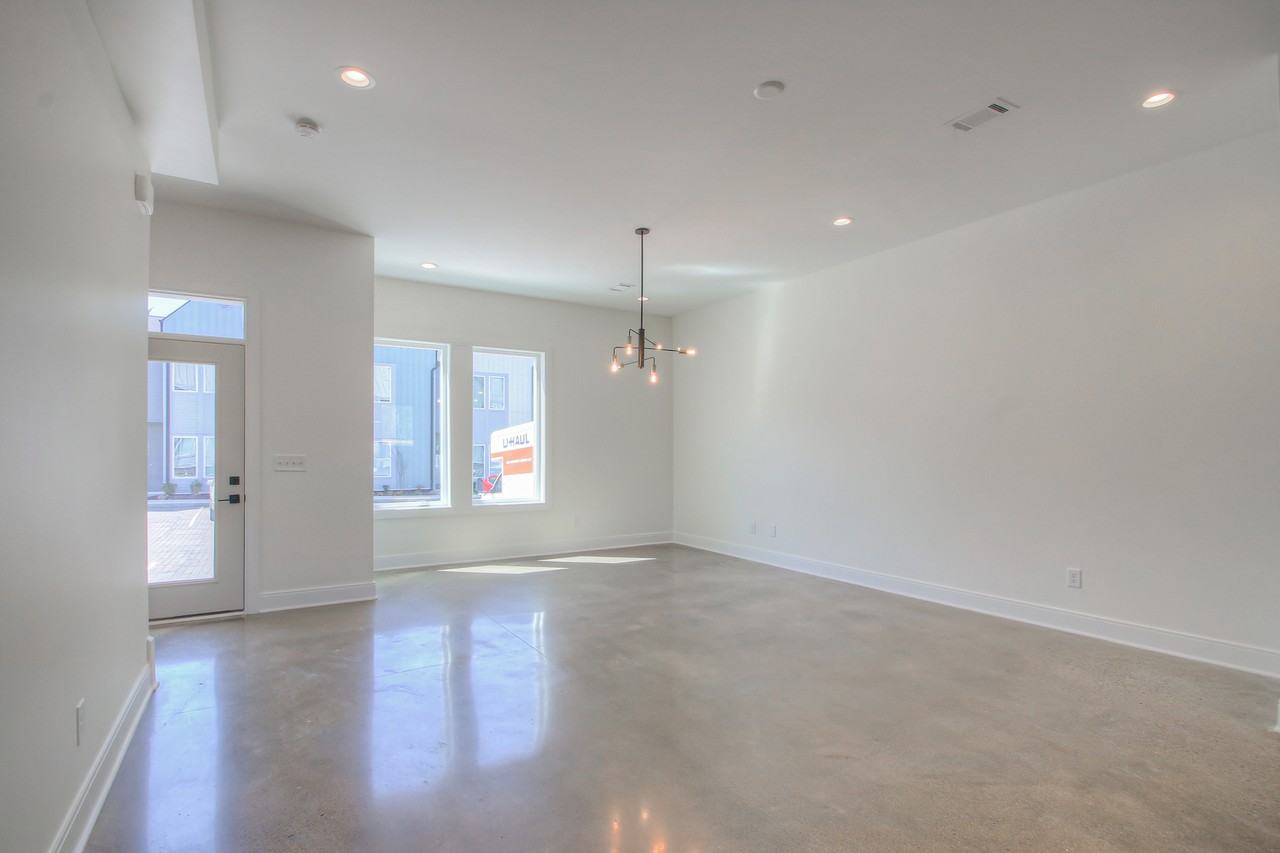 1540 Yarra St #1 - Photo 5 of 50
