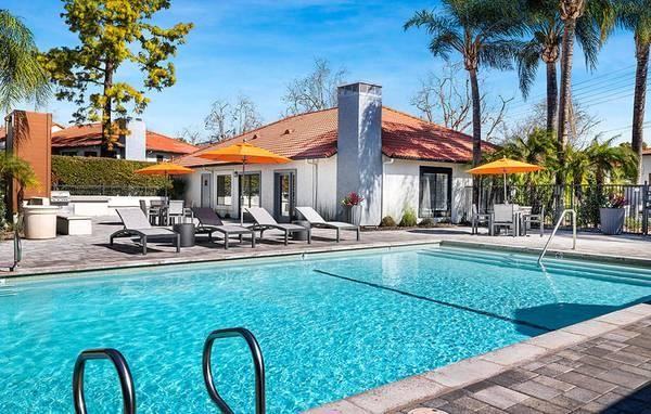 1699 East Washington Street - Photo 3 of 13