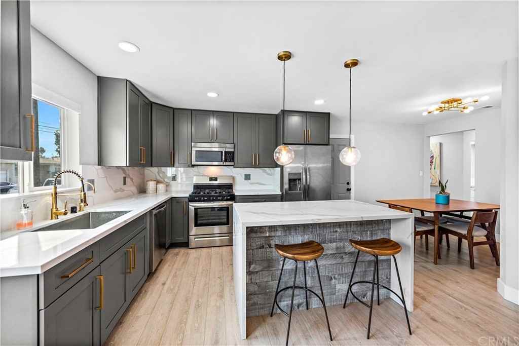 5136 Alumni Pl #1 - Photo 5 of 20