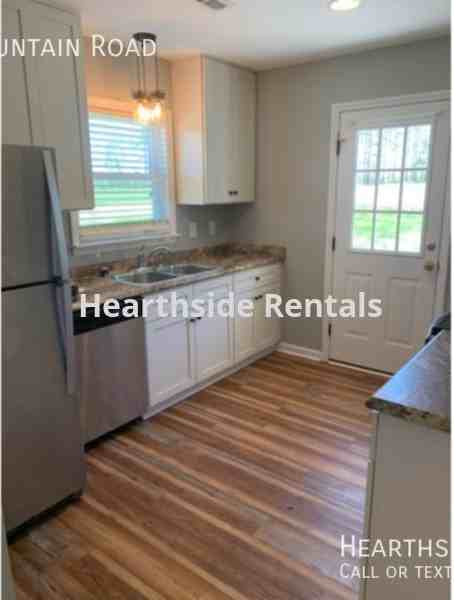 4194 N Fountain Rd - Photo 3 of 14