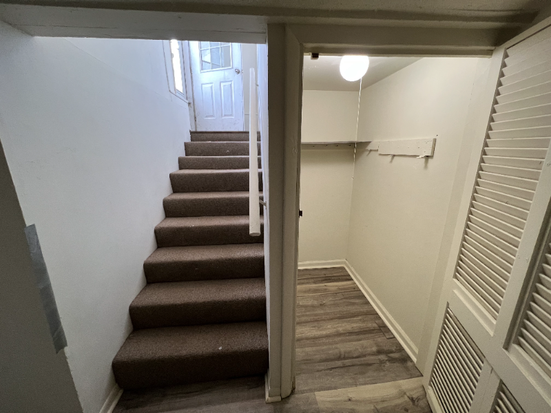 610 N Main St #3 - Photo 3 of 14