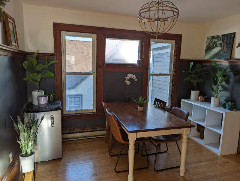 1021 23rd Ave Ne #2 - Photo 4 of 18