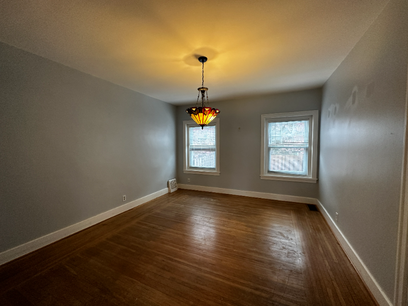 924 Franklin St - Photo 3 of 14