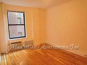 Riverside Dr & W 92nd St - Photo 2 of 5