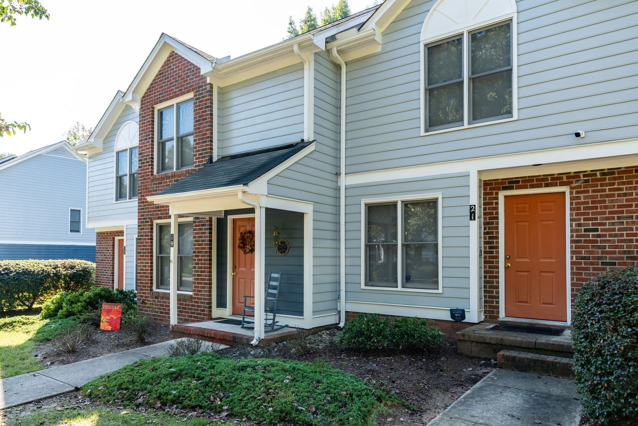 Trails at Southpoint Glen - Photo 3 of 18