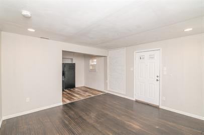 812 East High Street - Photo 2 of 19