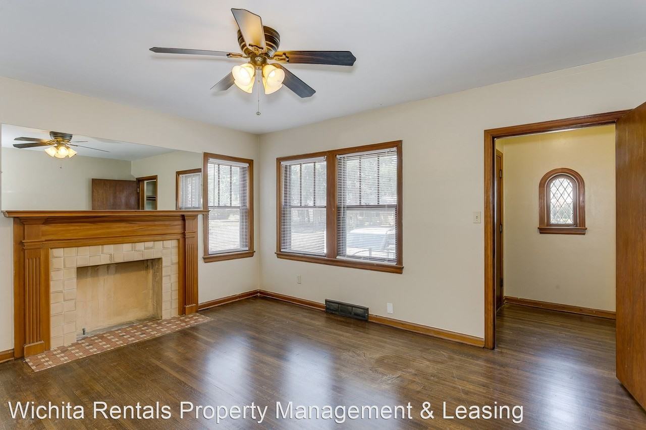 931 W 13th St N - Photo 2 of 14