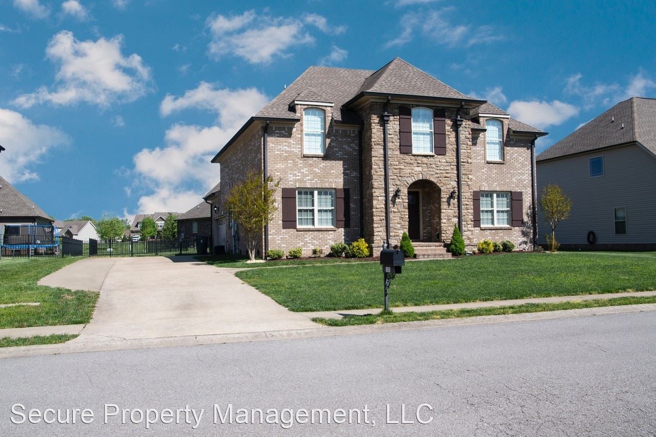 1085 Willow Cir - Photo 2 of 31