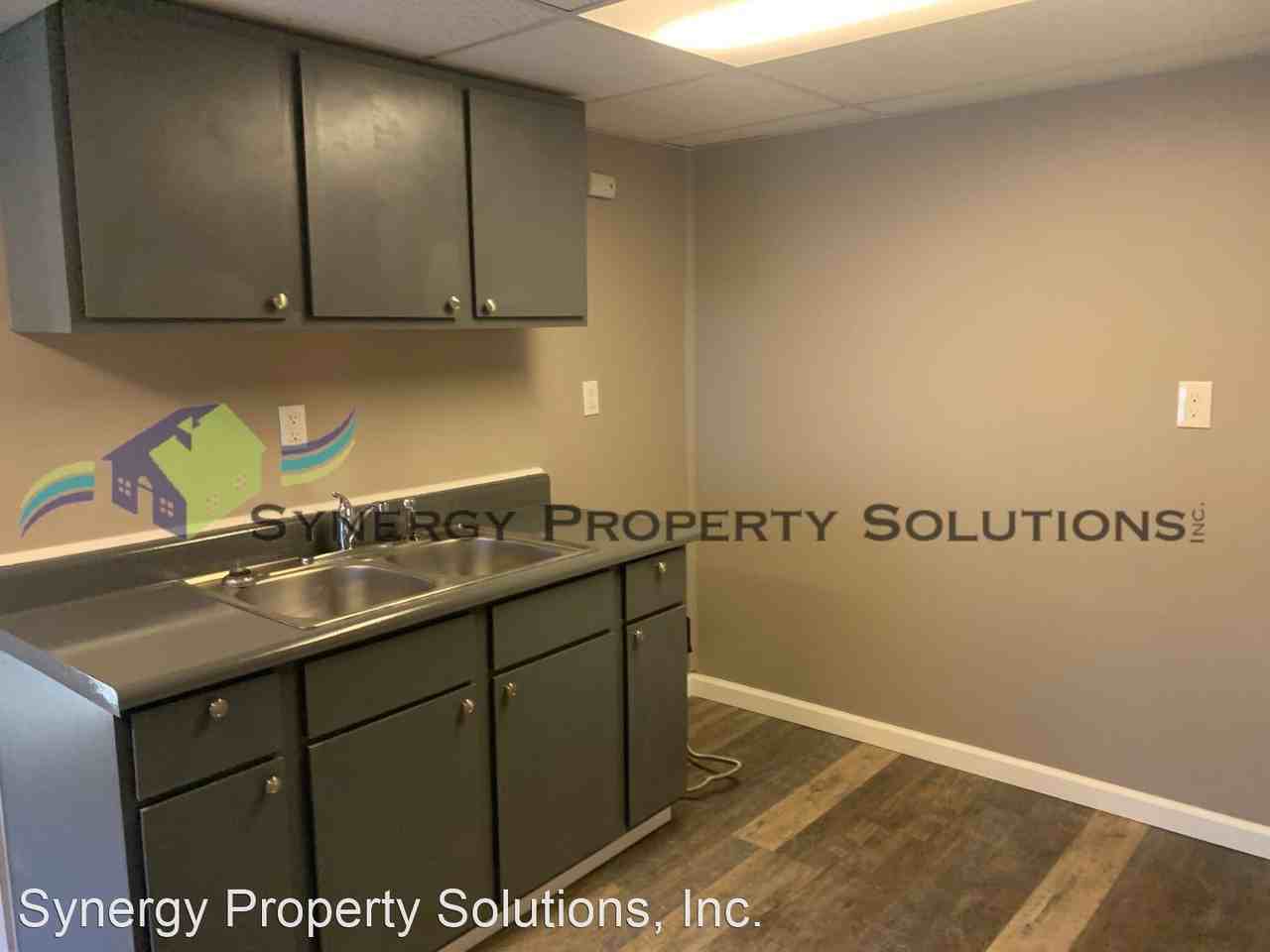 W Main St 61 - 63 Richland - Photo 2 of 14