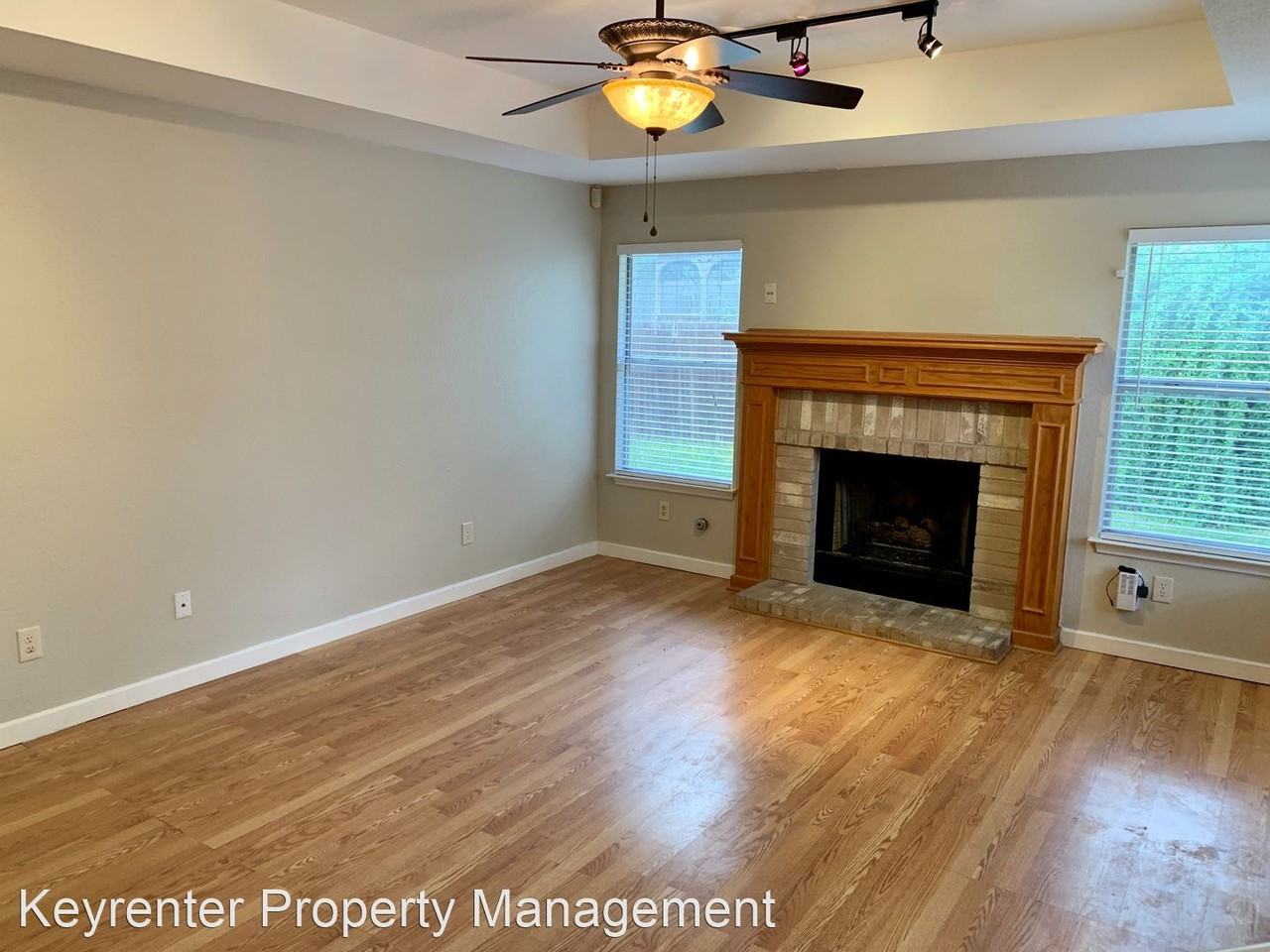 1404 Quicksilver St - Photo 2 of 33