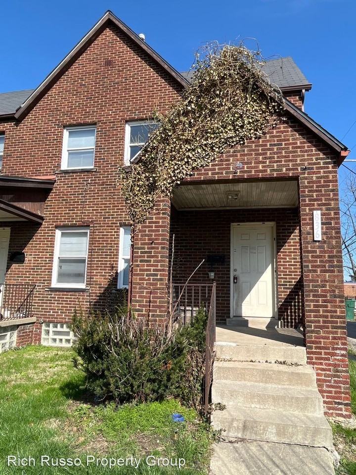 830-836 Berkeley Rd - Photo 2 of 20