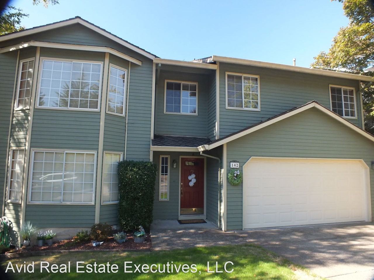 142 Kingsgate Rd - Photo 3 of 11