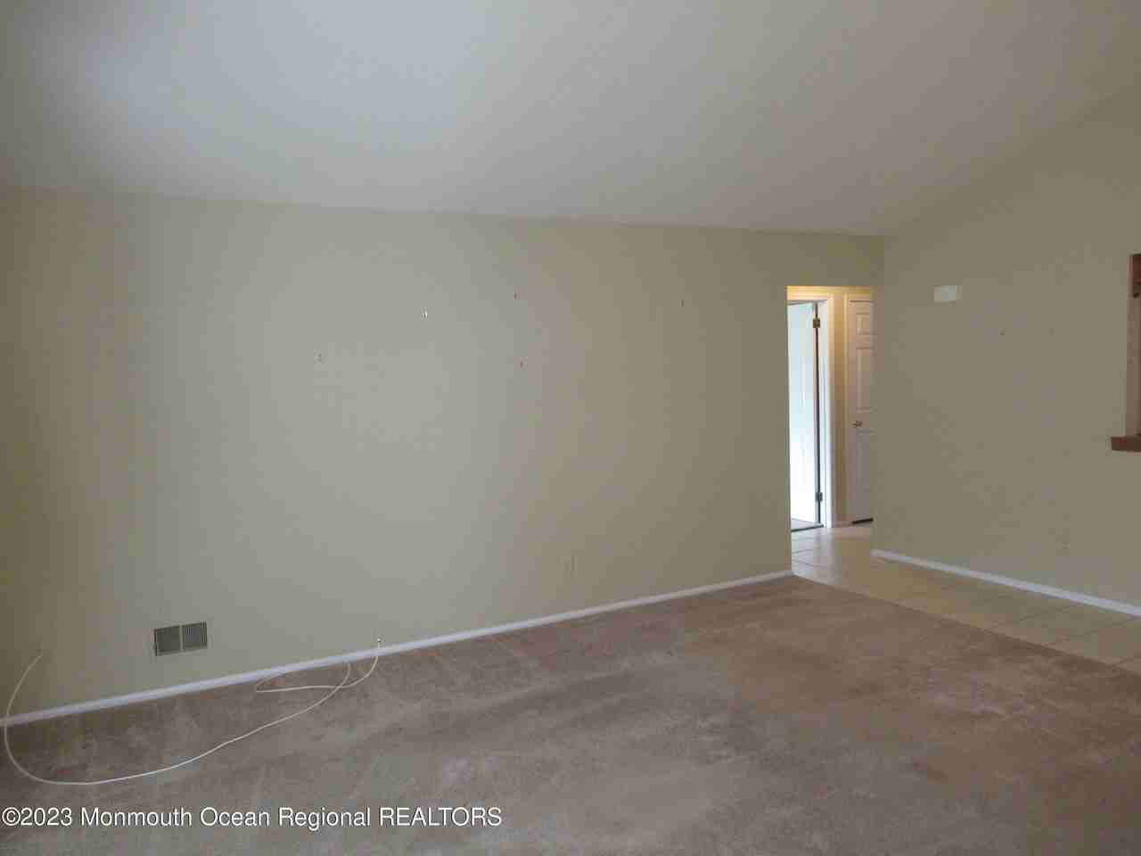 73 Farnworth Close - Photo 2 of 16