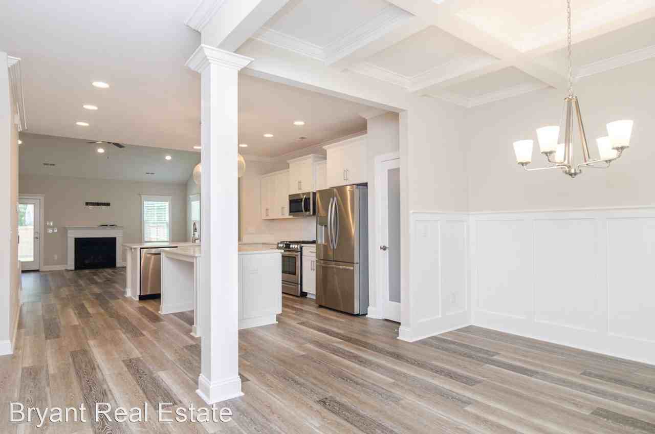 3730 Spicetree Dr - Photo 2 of 35