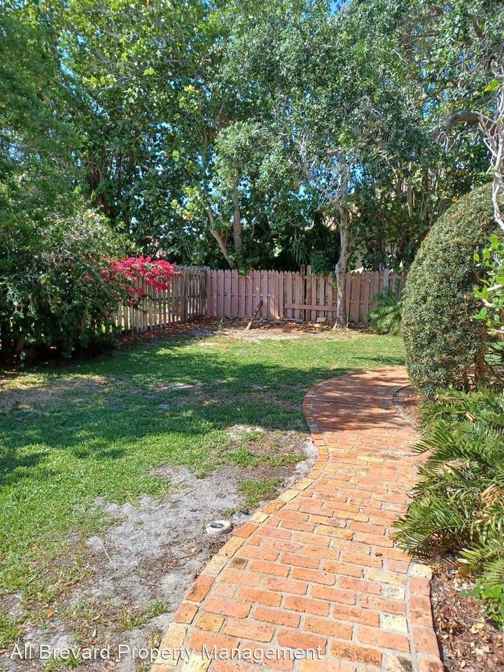 202 River Walk Dr - Photo 3 of 32