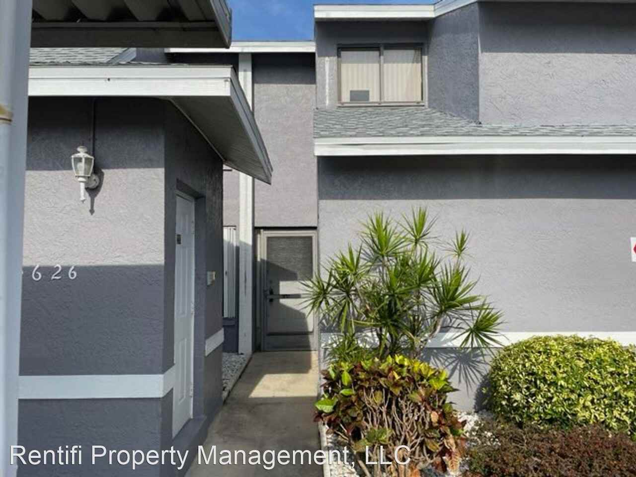 4626 Se 5th Pl #103 - Photo 3 of 27