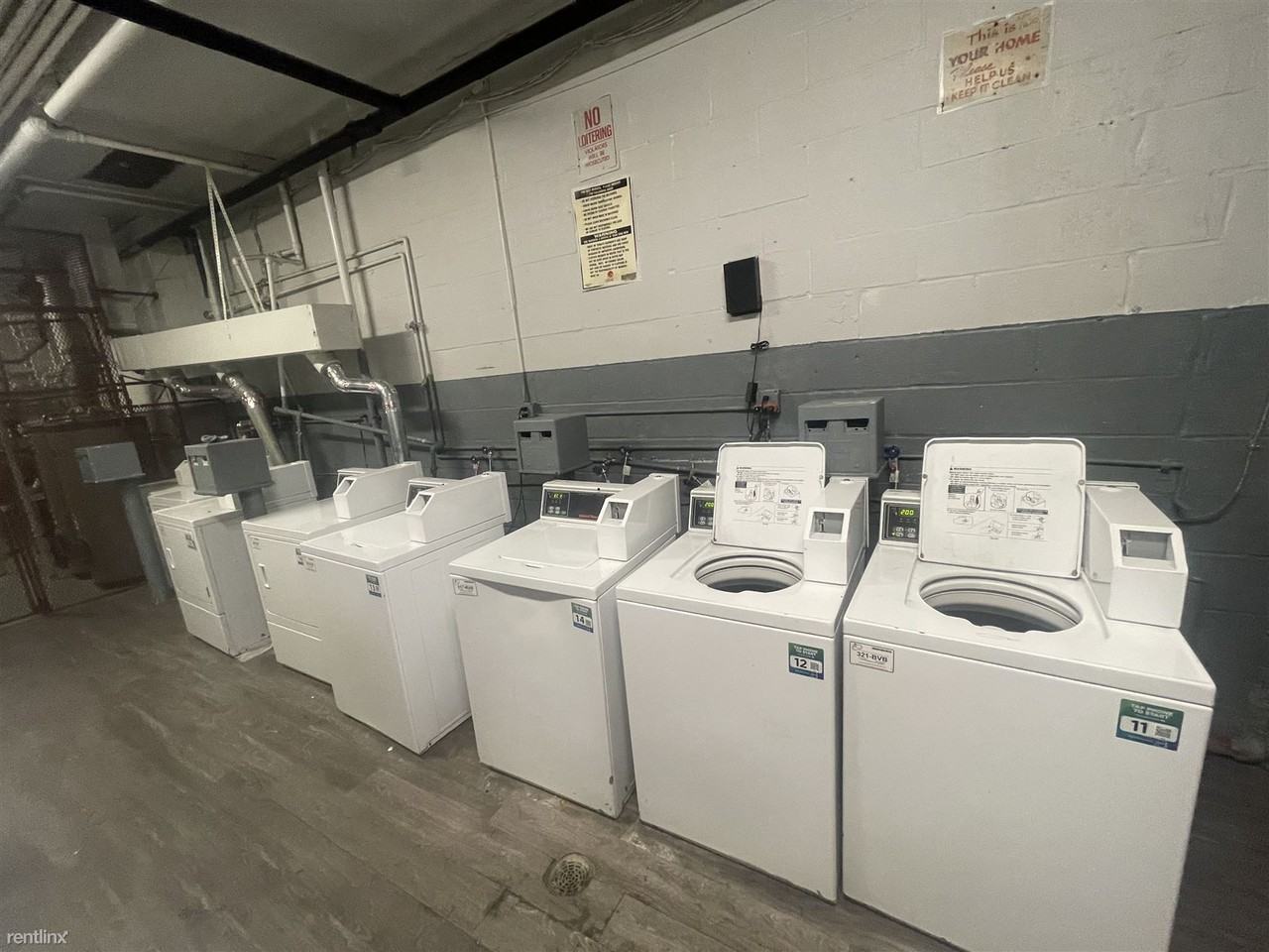 2900 W Cold Spring Ln - Photo 2 of 5