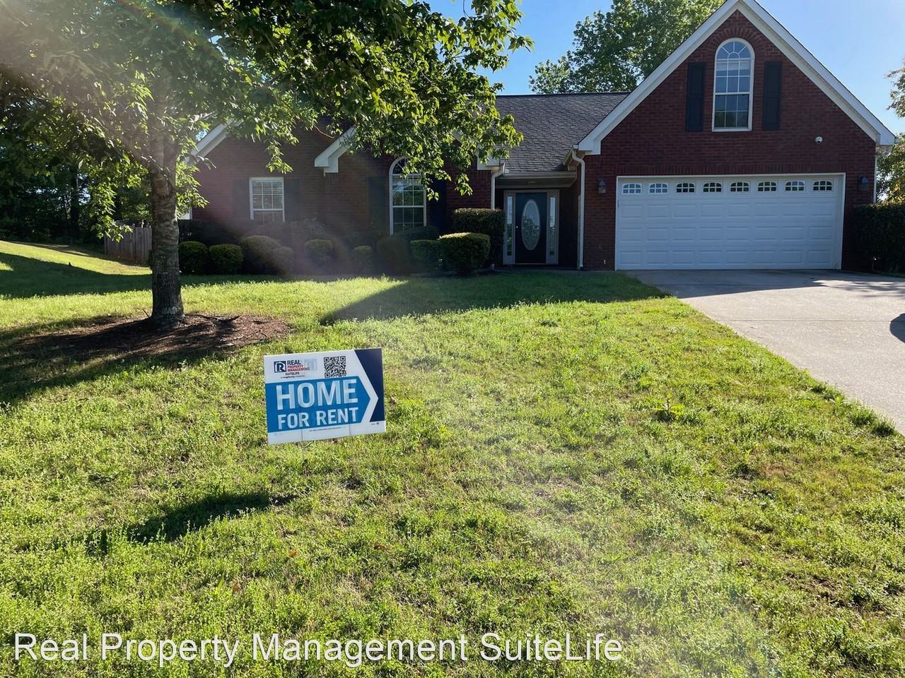 820 Glen Ivy Ct - Photo 2 of 18