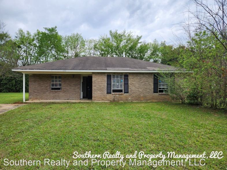 5252 Levenson Rd, Montgomery, AL 36108 3 Bedroom House for 1,250/month