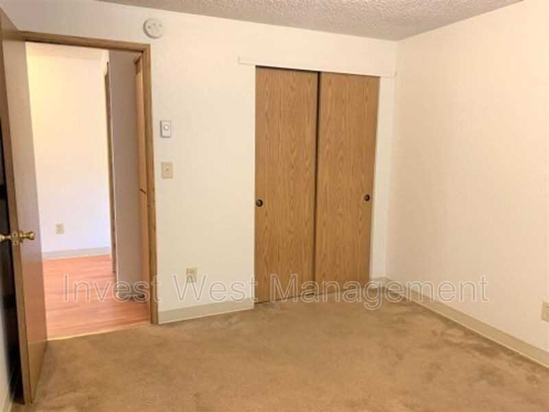 9100 Vancouver Avenue #12 - Photo 6 of 13