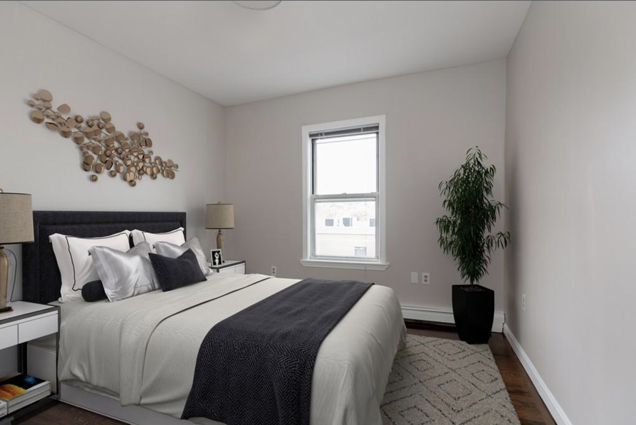 15 Aspinwall Ave #4 - Photo 7 of 8