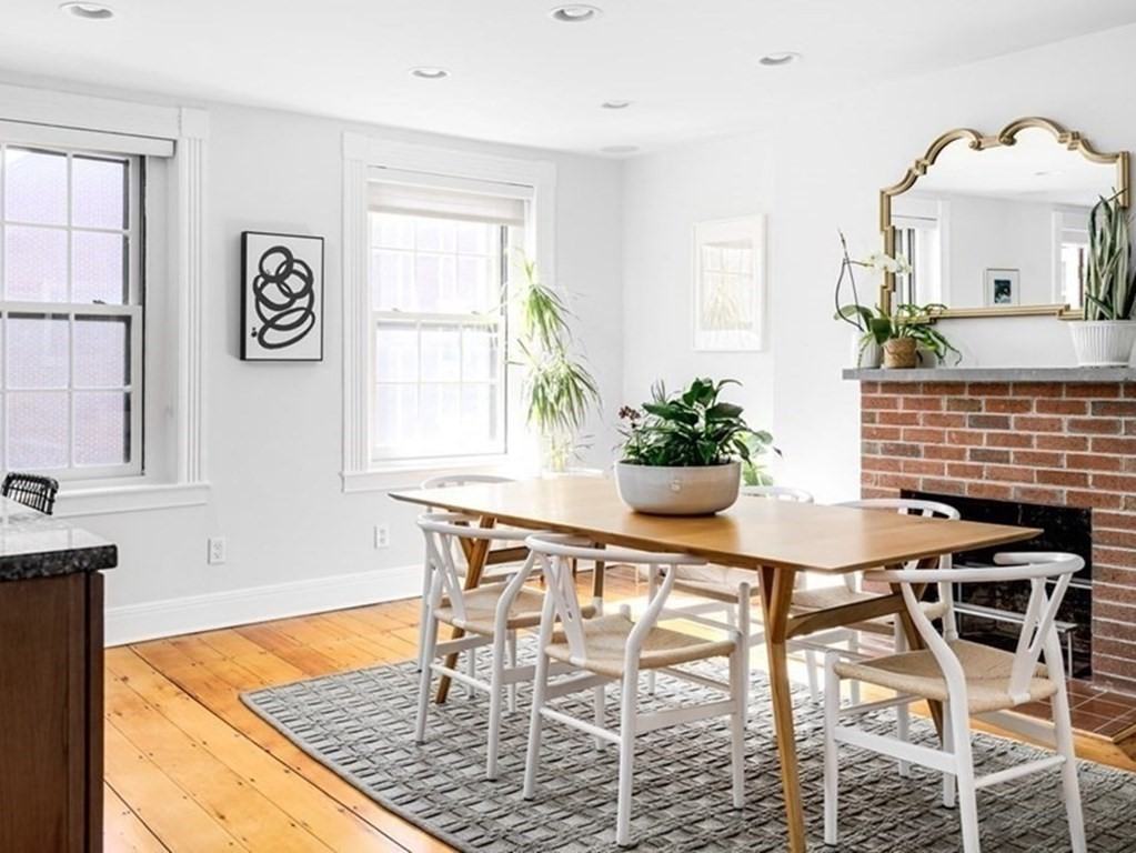 9 Temple St #3 - Photo 4 of 25