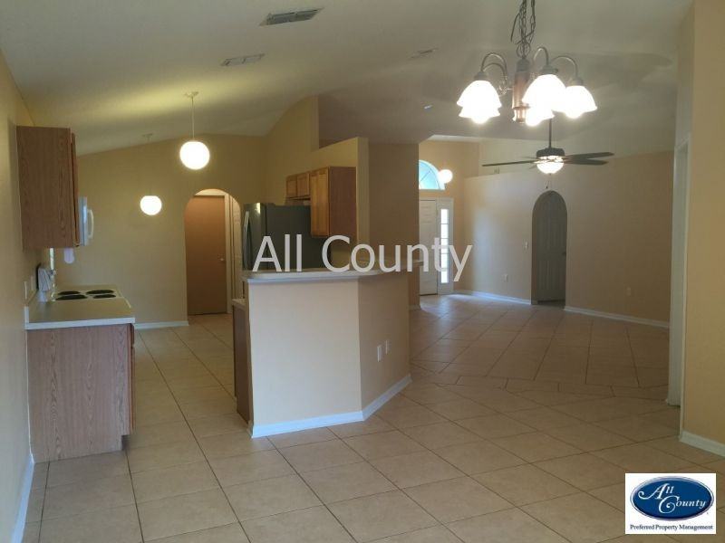 2255 Canopy Dr - Photo 3 of 12