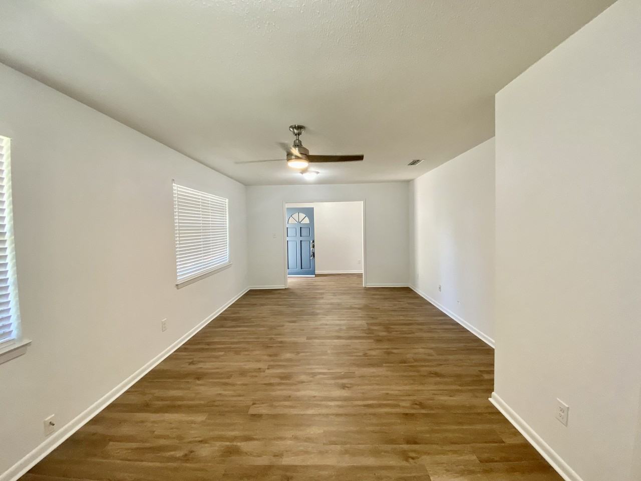 3821 Collingswood Rd - Photo 2 of 15