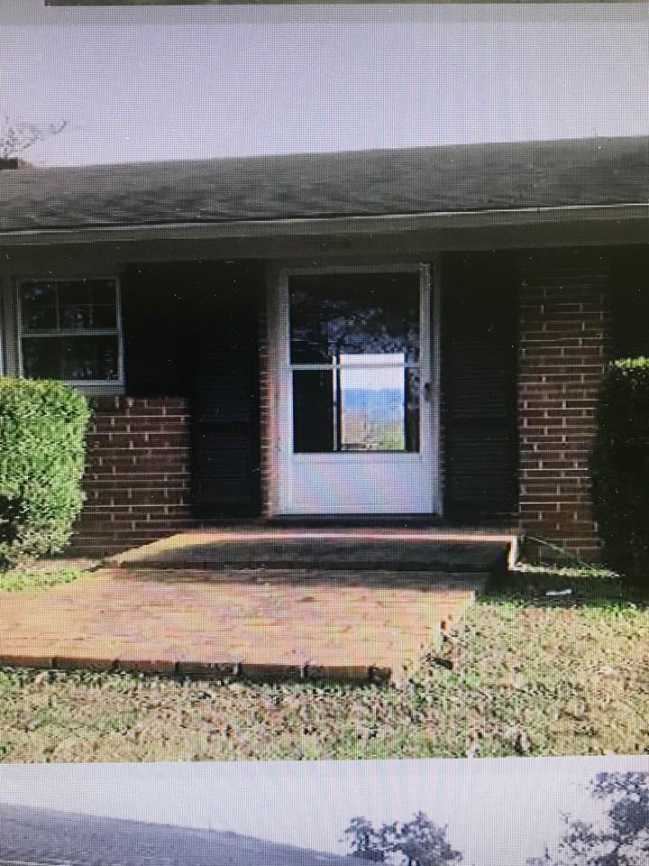 120 Alvin Ln - Photo 3 of 9