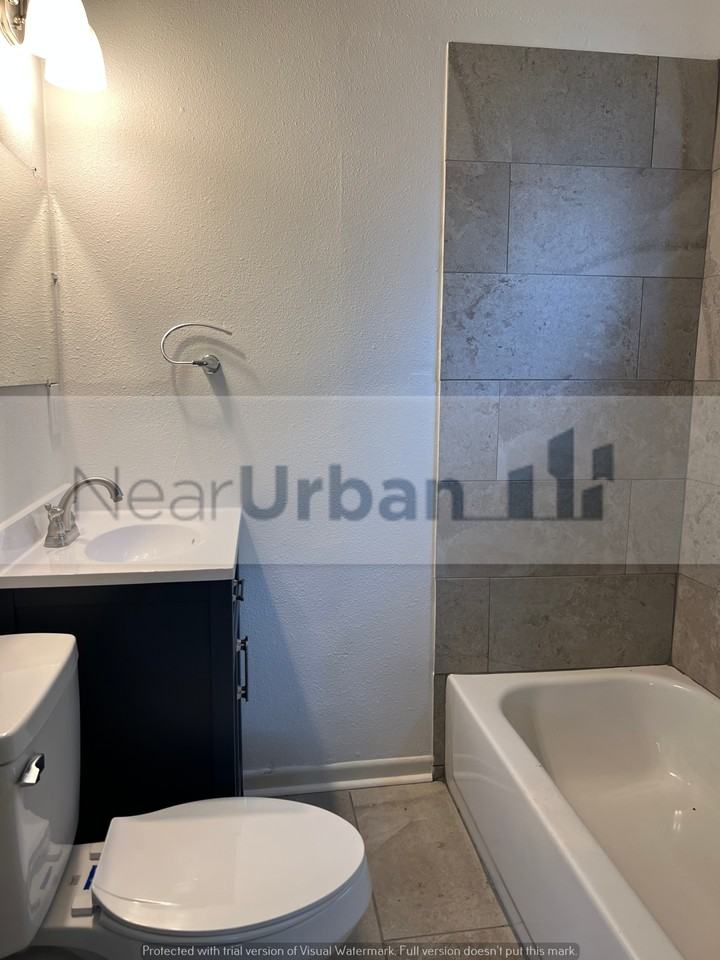 1911 Nolan St - Photo 7 of 13