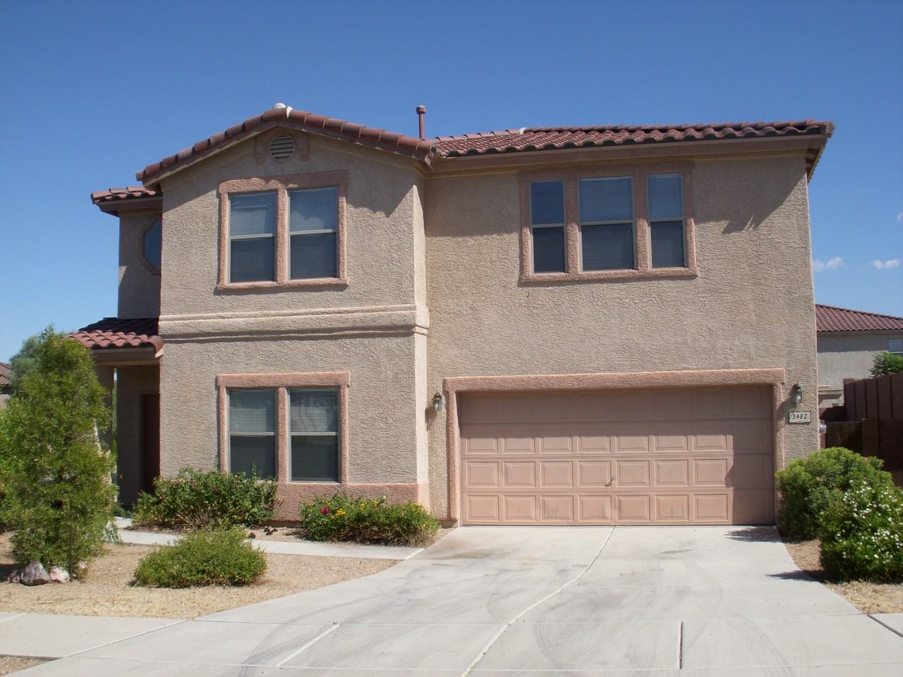 3482 N Rocky Spring Ct - Photo 2 of 28