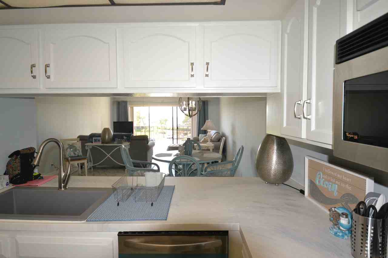 238 Mariner Dr - Photo 6 of 50